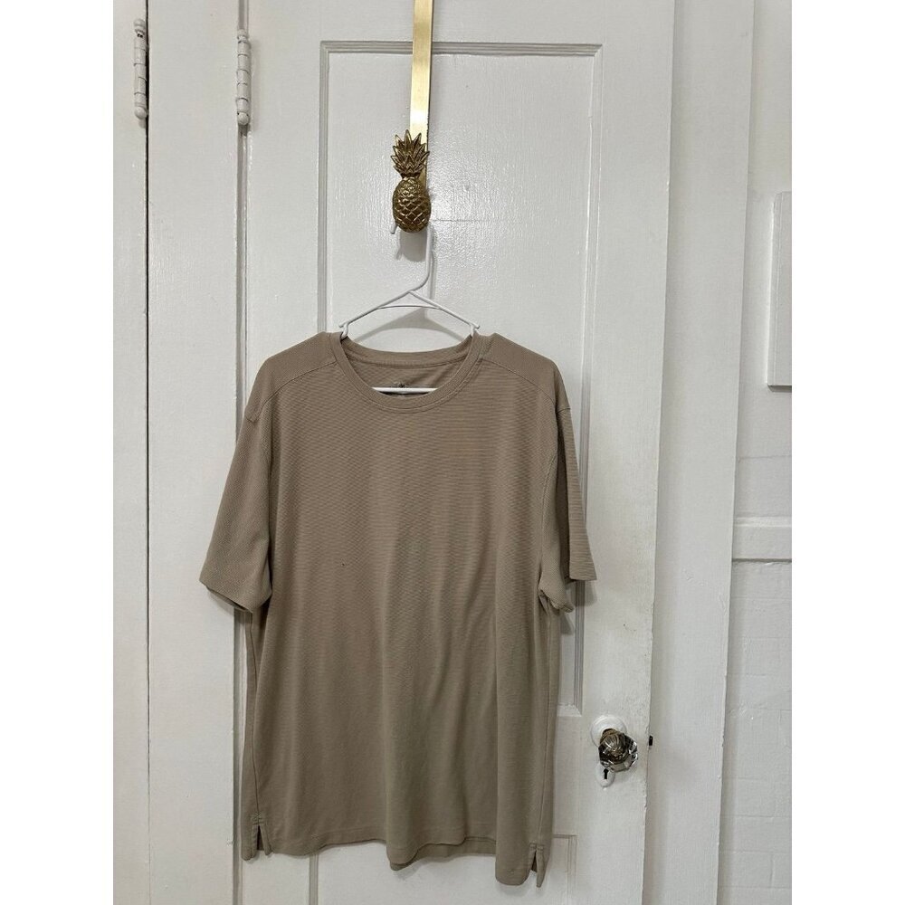 Island Shores men’s size X – large tan T-shirt